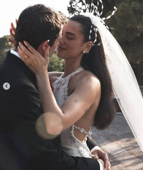 DEDEKTİF KAMERALARA KAYDETTİ! DUA LIPA'NIN EŞİ CALLUM TURNER'IN VANESSA KIRBY İLE GİZLİ BULUŞMALARI ORTAYA ÇIKTI!